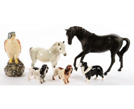 SIX BESWICK ANIMALS COMPRISING TWO HORSES, THREE DOGS AND A KESTRAL BENEAGLES SCOTCH WHISKEY FLASK (SEALED), PRINTED MARKS