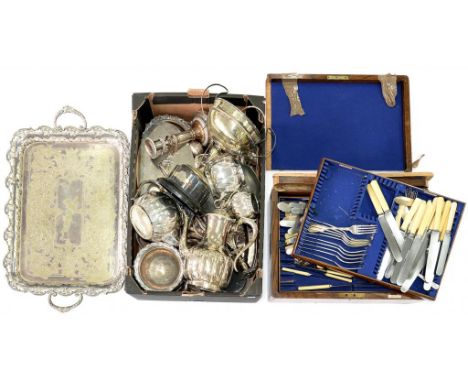 MISCELLANEOUS PLATED WARE TO INCLUDE AND EARLY 20TH C TEA TRAY WITH PIERCED BORDER AND FIDDLE PATTERN TABLE SERVICE IN FITTED