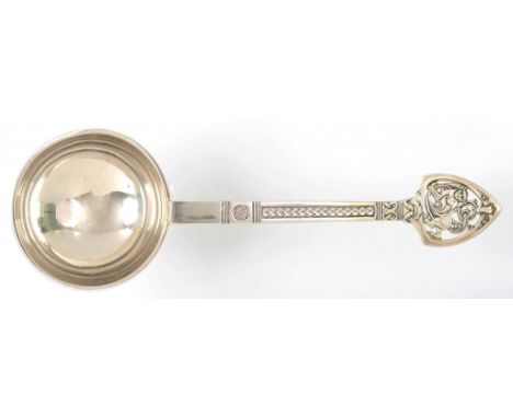 M. M. THUNE. A NORWEGIAN ARTS AND CRAFTS SILVER LADLE, EARLY 20TH C, 24CM L, MAKER'S MARK, 3OZS 10DWTS ++GOOD CONDITION 