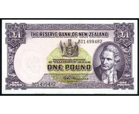 New Zealand P 159d Linzmayer B106o The Reserve Bank of New Zealand 1 Pound-1960 SPECIMEN. Coat of arms of New Zealand at cent