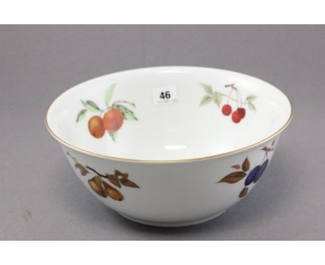 Royal Worcester Evesham Large Bowl