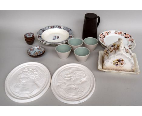 A selection of ceramic dinnerware, including side plates (7), serving bowls (2) and dinner plates, 27cmD (6) in the Royal Dou