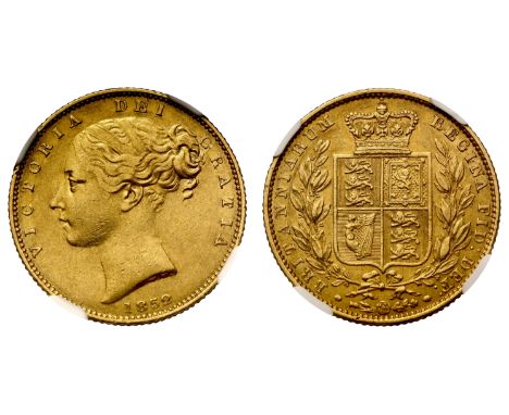 g Victoria (1837-1901), gold Sovereign, 1852, second larger young head left, W.W. raised on truncation for engraver William W