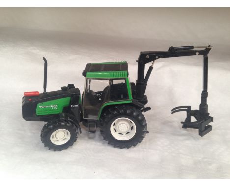 BRITAINS - VALTRA VALEMET 115 CITY FOREST TRACTOR FITTED WITH LOGGING ARM - (09447)