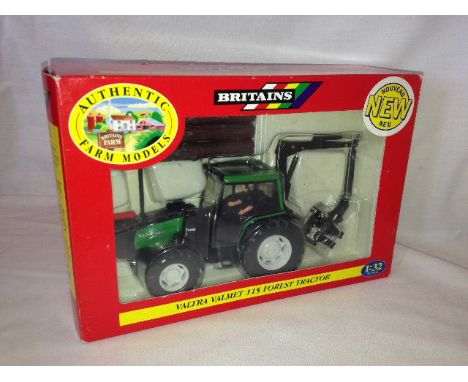 BRITAINS - VALTRA VALMET 115 FOREST TRACTOR - (09447)
