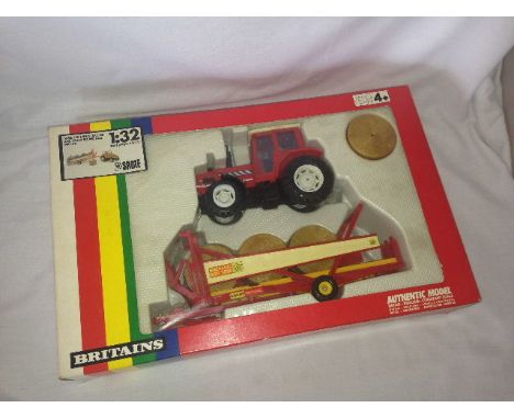 BRITAINS - SAME 170 TURBO TRACTOR & KRONE ROUND BALE WAGON - (9644)