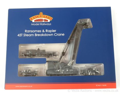Bachmann OO Gauge Ref 38-801 Ransomes &amp; Rapier 45-ton Steam Crane GWR black No.16. Mint boxed.
