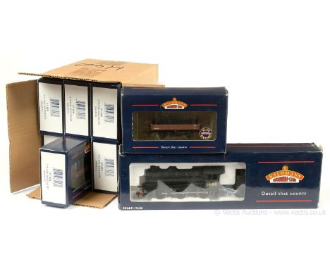 Bachmann OO Gauge Loco and Rolling Stock comprising R31-860 0-6-0 LNER unlined black J39 Class Loco No.1496, condition Good P