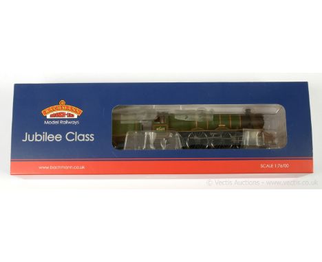 Bachmann OO Gauge 31-175 4-6-2 BR green Jubilee Class No.45611 "Hong Kong", condition Excellent Plus to Near Mint in Excellen
