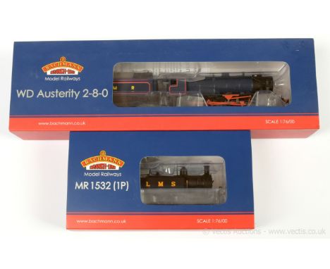 Bachmann OO Gauge pair of Steam Outline Locomotives consisting of Ref 32-250A 2-8-0 Loco and Tender WD Austerity "Major-Gener
