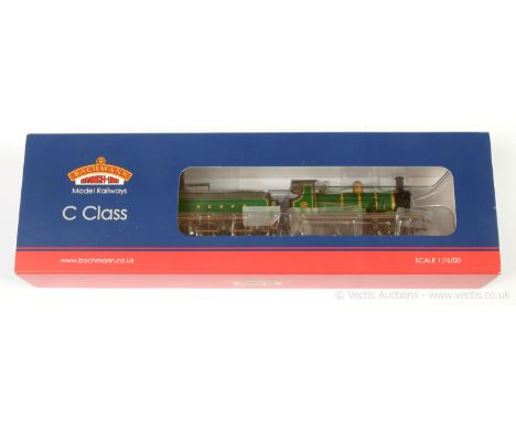 Bachmann OO Gauge Ref 31-460 0-6-0 Loco and Tender South East &amp; Chatham Railway lined green livery Class C No.592. Near M