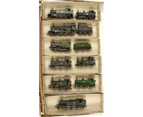 Airfix / Hornby / Bachmann OO Gauge group of Steam Outline Locomotives consisting of a 2-6-2 Tank Loco BR lined black Prairie