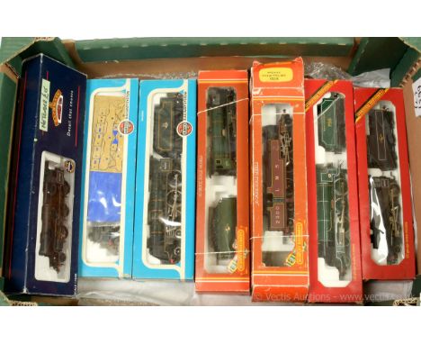 Hornby / Airfix / Bachmann OO Gauge group of Steam Outline Locomotives consisting of Hornby R055 2-6-4 LMS Class 4P No.2300, 