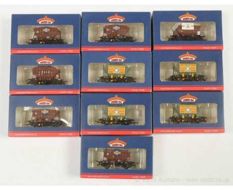 Bachmann OO Gauge 10 x Presflo 20-ton Cement Wagons (4 x 38-270A grey Blue Circle, 4 x 38-271A brown Blue Circle, 38-260A Tun