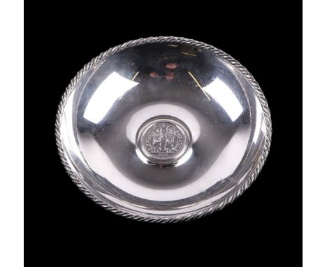 An 800 grade Swiss silver dish by Tezler, mounted to the centre with a Zurich ducat from the Holy Roman Empire, numbered 3568