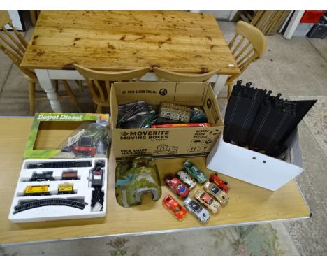 Mixed Hornby Railways and Scalextric to include Trainset and cars etc&nbsp;