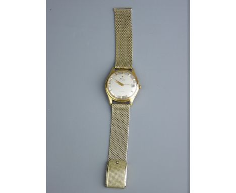 AN EIGHTEEN CARAT GOLD CASED GENT'S WRISTWATCH, marked 'Alpina President Automatic', the silvered dial with arrow markers and
