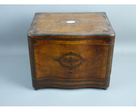 A 19th CENTURY WALNUT DECANTER BOX with inlaid ebony Greek Key pattern decoration and stringing (without contents, requiring 