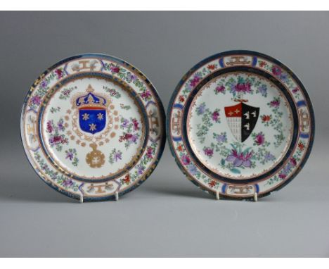 TWO SAMSON ARMORIAL PORCELAIN PLATES, late 19th Century decorated in the Oriental style with enamel floral sprays and gilt hi