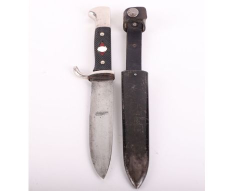 THIRD REICH HITLER YOUTH BOYS DAGGER BY GRAWISO, SOLINGEN, being a 1st pattern example, with two black chequered grips and en