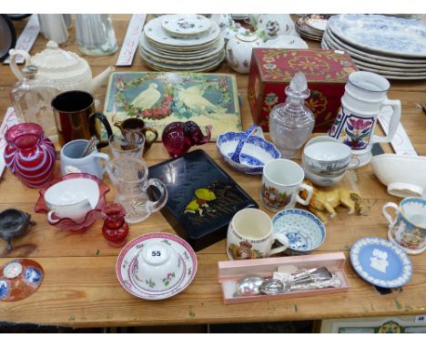 A VICTORIAN WHITE WARE RELIEF DECORATED TEAPOT, A WEDGWOOD SMALL JASPERWARE DISH , AN EASTERN BLACK LACQUER BOX AND COVER, CR