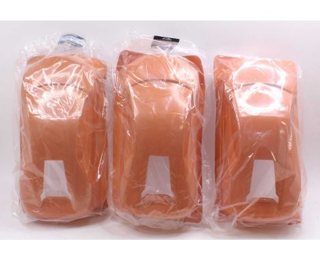 A collection of three various De Agostini 1/10 scale Lamborghini Huracan body shells, as issued from De Agostini