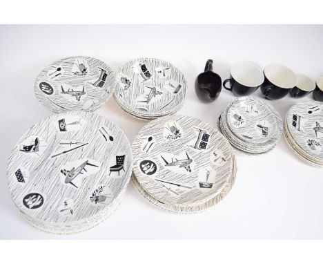Quantity of  Ridgway 'Homemaker' dinner plates and side plates including 14 dinner plates, six medium plates, five small plat