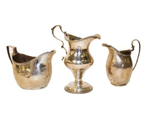 Hammered Brass Pitcher - Ruby Lane