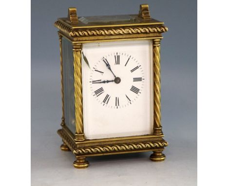 Early 20th Century brass and glass carriage clock with lever escapement.    