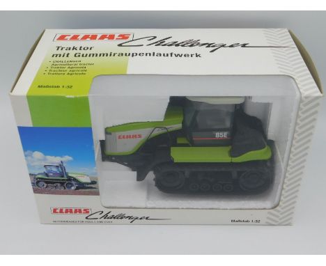 A boxed Norscot Models Claas Challenger tractor, scale 1:32