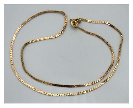 A 9ct gold chain, 370mm long, 2.7g