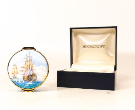 Moorcroft enamel Ship round lidded box by Peter Graves , Trial piece dated 25/5/04. Boxed , Diameter 5.5cm 
