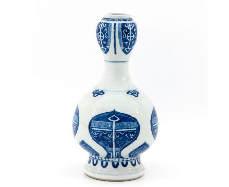 Kangxi mark, 37 cm. tall.