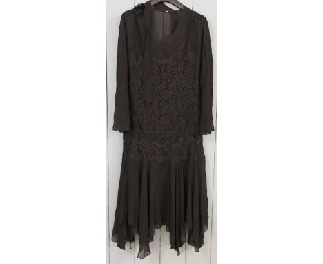 Assorted vintage costume and textiles, to include; a gentlemans black frock coat by Hornes and white fringed scarf, a ladies 