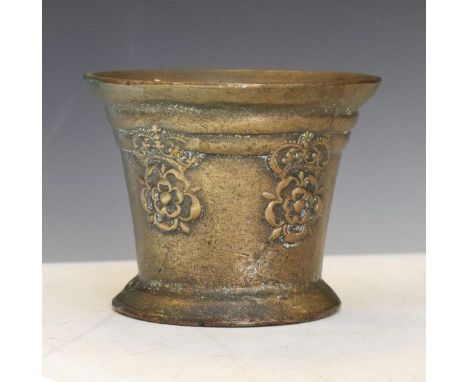 Bronze mortar   Condition: 