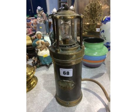 Patterson lamp (converted to electric)