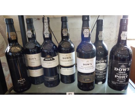 Bottles of Dow's vintage port x 7, 2001, 1998, Trademark x 2, Midnight Port, 1979 and 1983