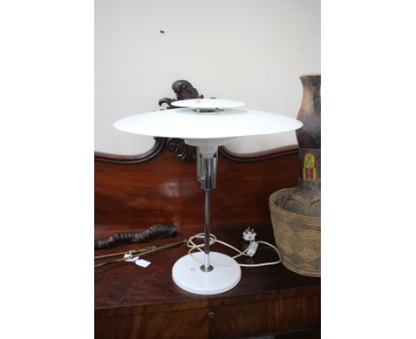 A BORENZ WHITE ENAMELLED TABLE LAMP, 50cm in height