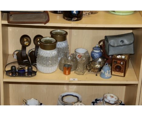 A Brownie B Flash camera, a Brownie 127 camera, a pair of wood wall lights with frosted shades, a small quantity of ceramics,