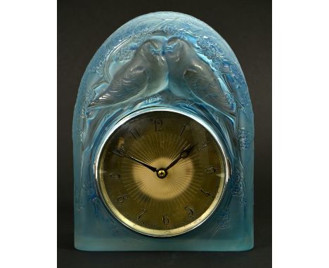 Rene Lalique, a blue patinated frosted glass Deux Colombes clock, model 727, designed circa 1926, 4 1/2 inch dial with Arabic
