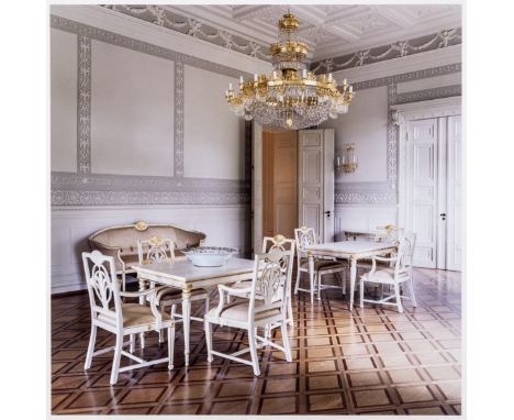 Höfer, Candida. Jenisch-Haus Hamburg 2000. (Salon). C-Print auf Photopapier. Verso mit Bleistift signiert, nummeriert, betite