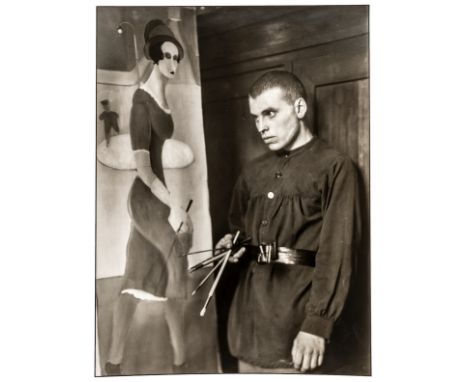 Sander, August. Sammlung von 7 montierten Photographien aus dem Zyklus "Menschen des zwanzigsten Jahrhunderts". Silbergelatin