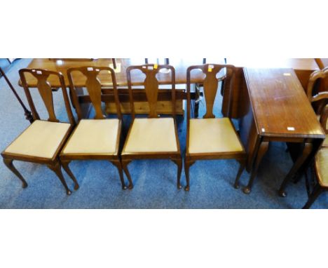 Mahogany cabriole gate-leg dining table and set of four matching chairs with vase shaped splats (5)