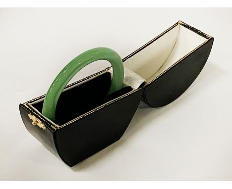 JADE BANGLE