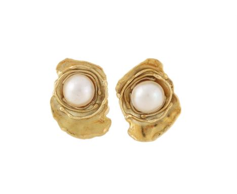 JANE WATLING, A PAIR OF 18 CARAT GOLD MABÉ PEARL EAR CLIPS  LONDON 1991  The abstract shaped panels with circular looped wire