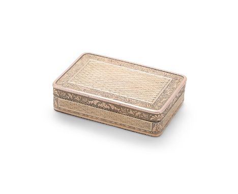 A FRENCH GOLD RECTANGULAR BOX PARIS 1809 - 1819, 2ND STANDARD With engraved foliate swag borders and engine turned decoration