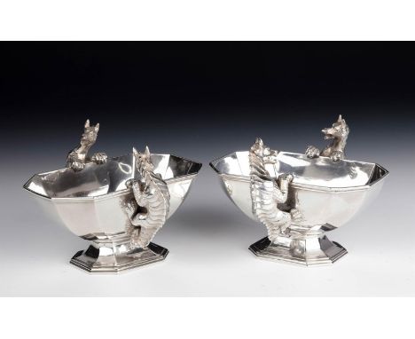 A PAIR OF VICTORIAN SILVER TWO HANDLED BOWLS ROBERT GARRARD II, LONDON 1846 Of clipped rectangular outline, the handles model