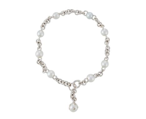 A SOUTH SEA CULTURED PEARL AND DIAMOND NECKLACE  The belcher link necklace with graduated South Sea cultured pearl spacers, t