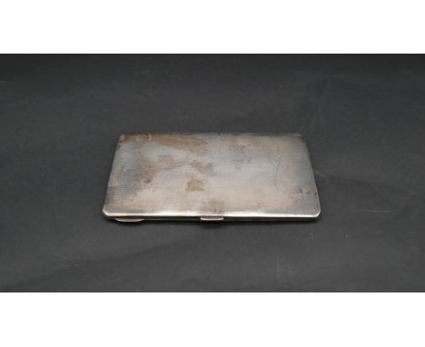 An engine engraved silver cigarette case hallmarked WN Ltd for William Neale, Birmingham, 1935. H.14.5 W.8.5cm, 191.2g 