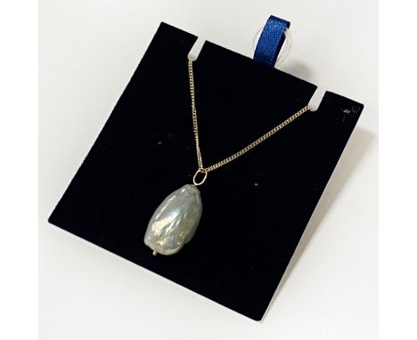 9CT GOLD LARGE BAROQUE SOUTH SEA PEARL PENDANT &amp; CHAIN